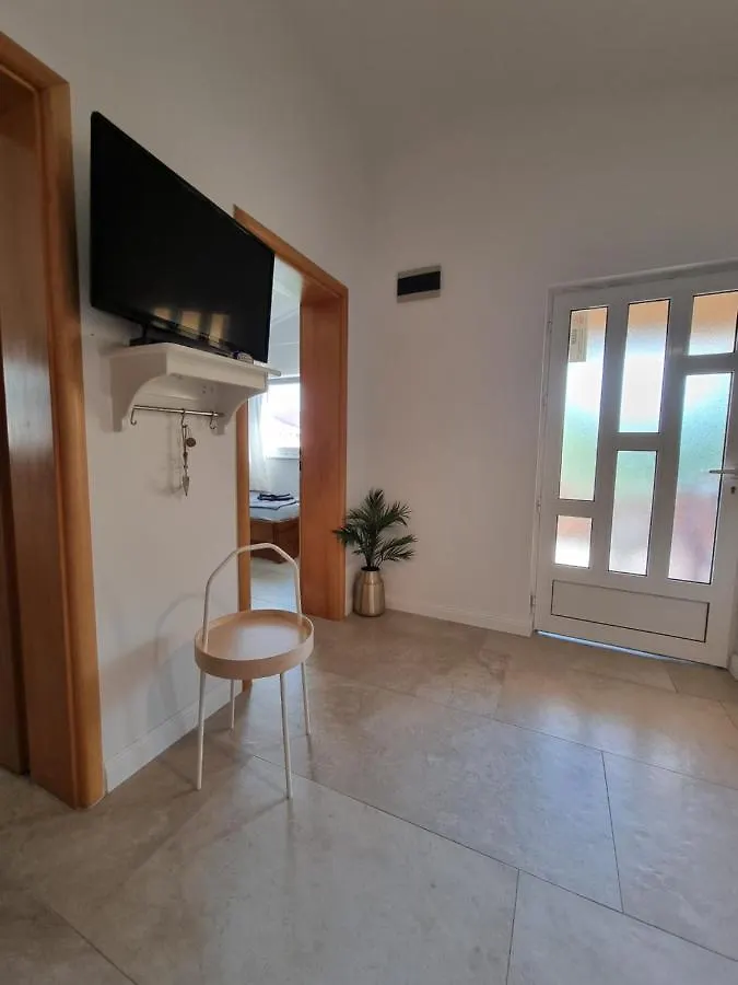 ויר Apartments Bagic