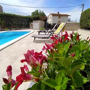 Krasa Sea View Apartmants With Pool , Ližnjan Chorwacja